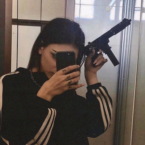 玩男中初学生J8
